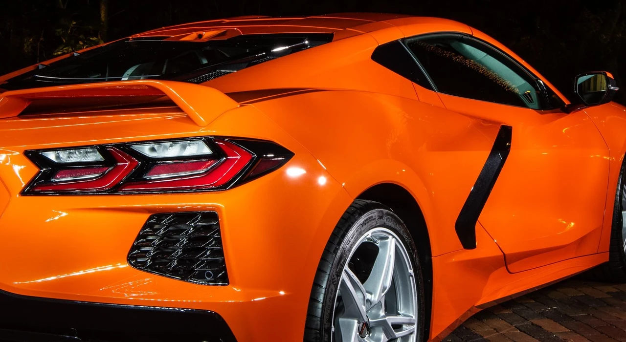 2020 Chevrolet Corvette C8 - Image 17 of 17