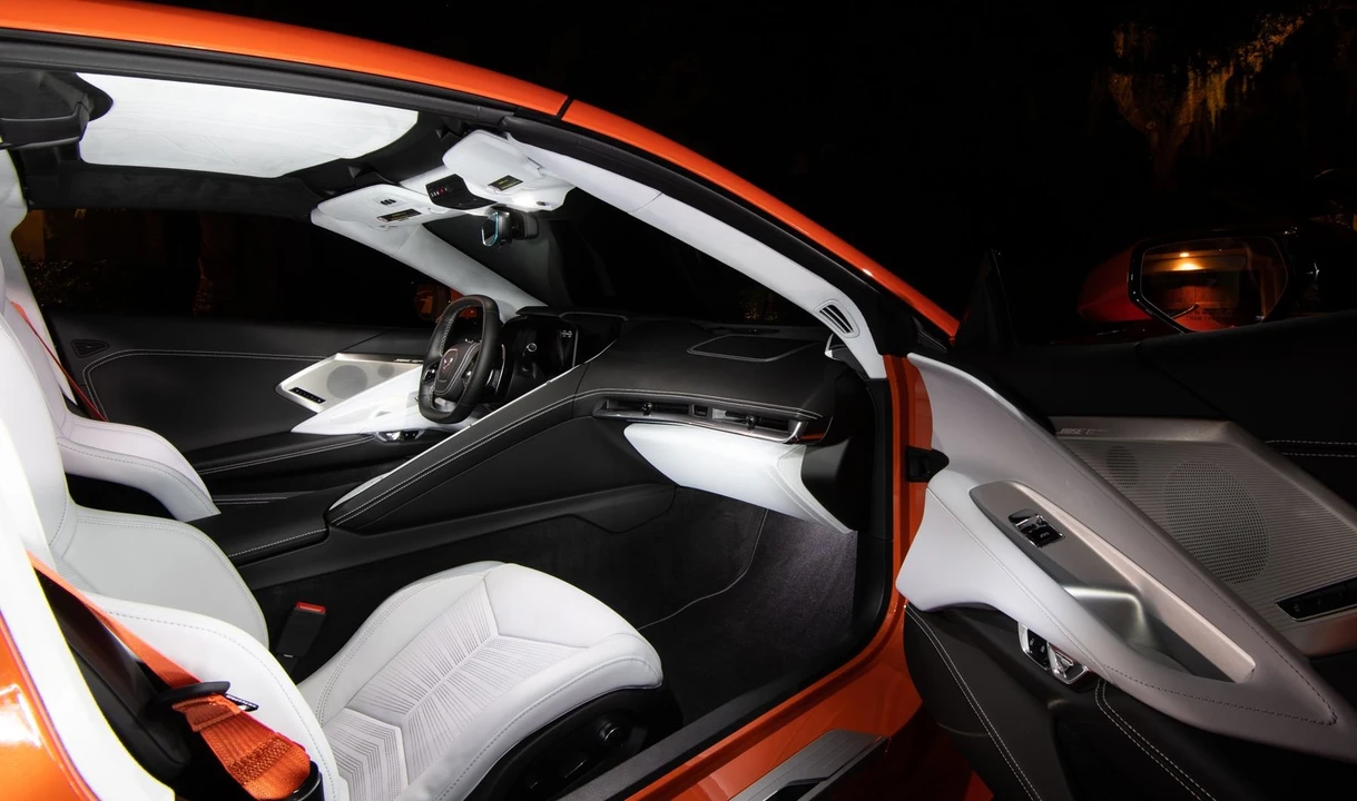 2020 Chevrolet Corvette C8 - Image 10 of 17