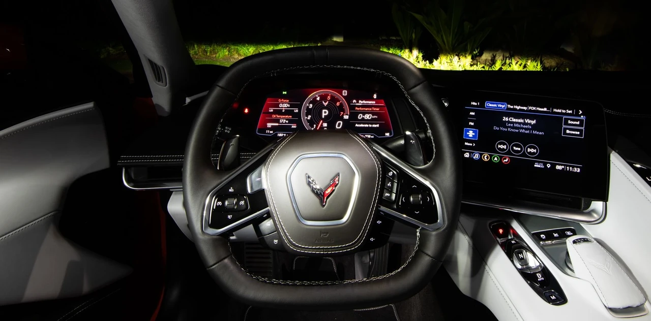 2020 Chevrolet Corvette C8 - Image 15 of 17