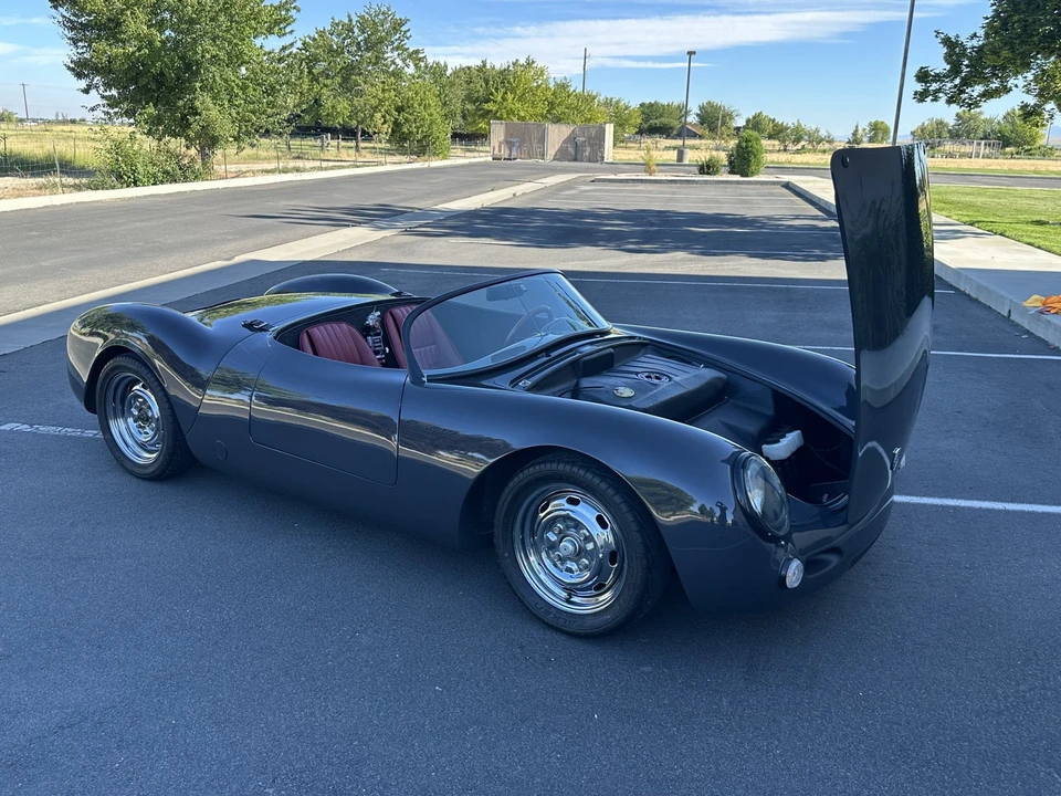 Porsche 550 - Image 11 of 31