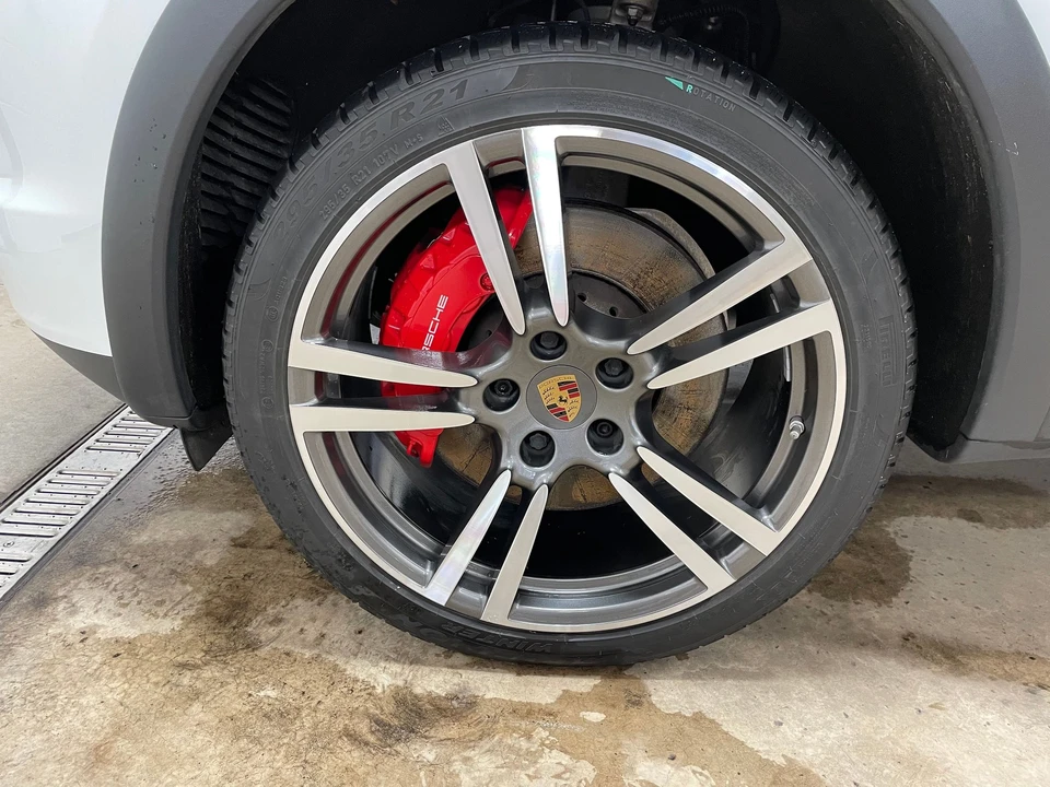 2014 Porsche 958 Cayenne Turbo - Image 12 of 31