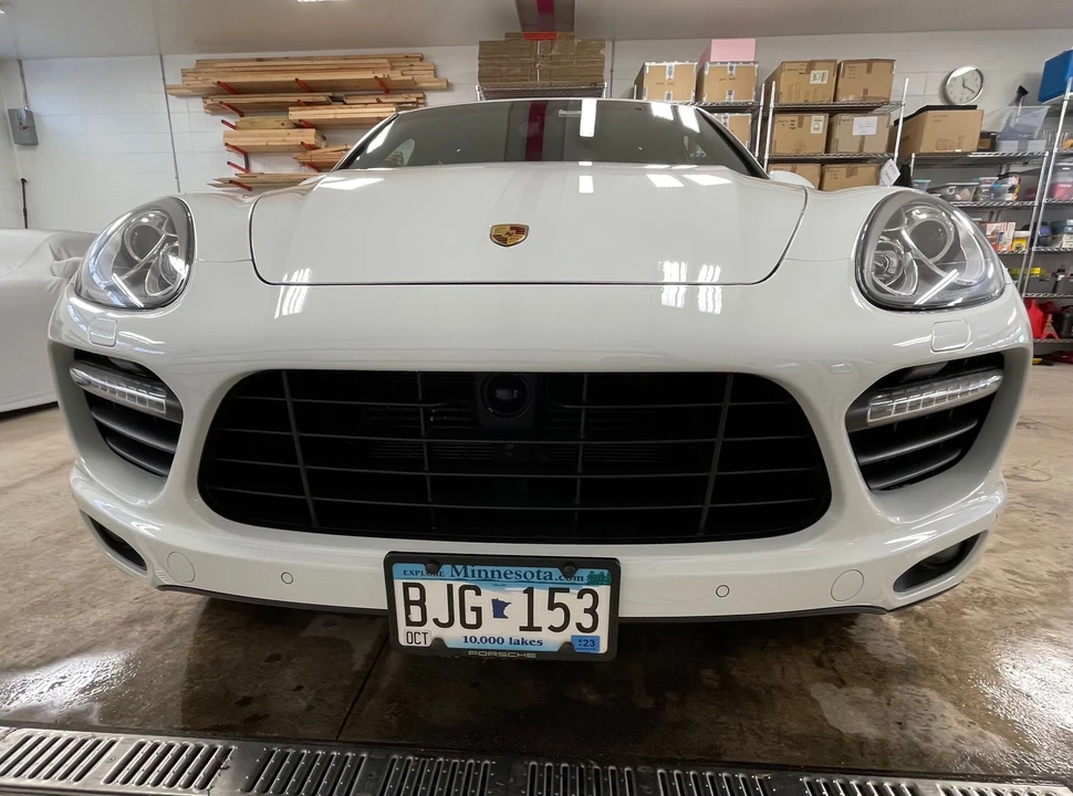 2014 Porsche 958 Cayenne Turbo - Image 15 of 31