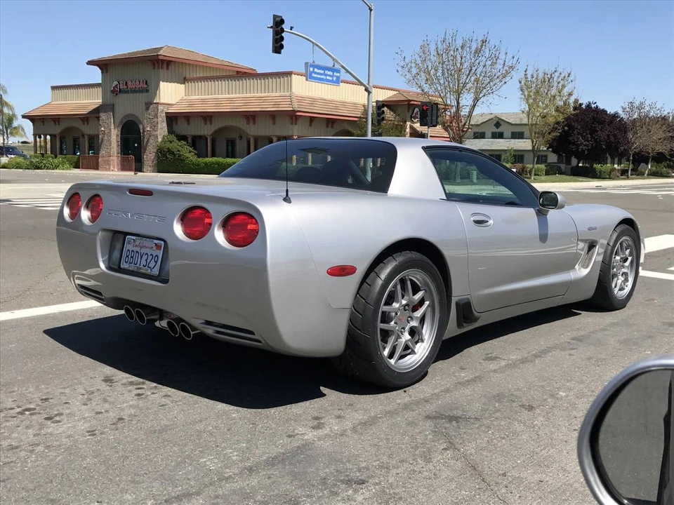 2004 Chevrolet Corvette C5 Z06 - Image 2 of 8
