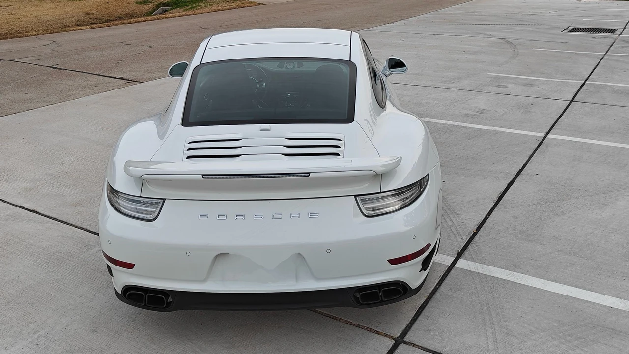 2014 Porsche 991 Turbo S - Image 9 of 25
