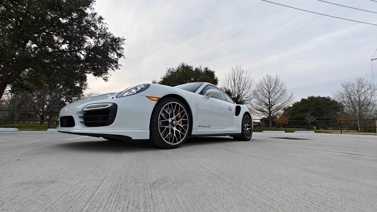 2014 Porsche 991 Turbo S - Image 22 of 25