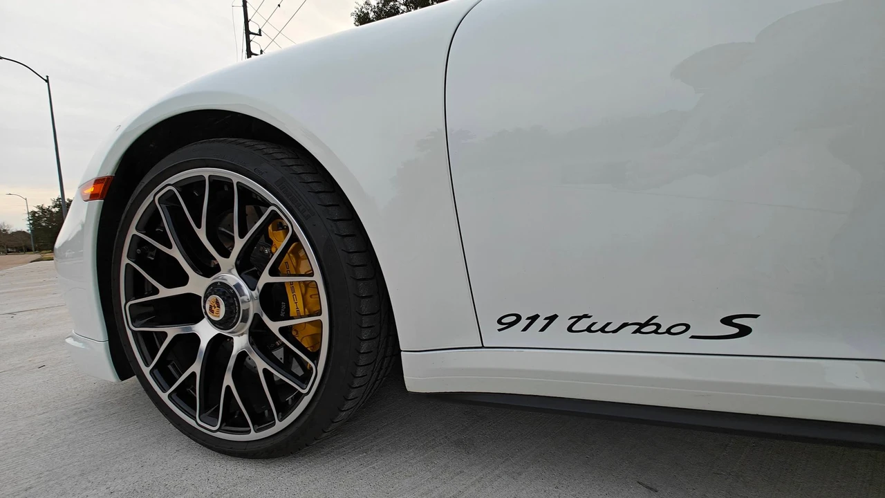 2014 Porsche 991 Turbo S - Image 3 of 25
