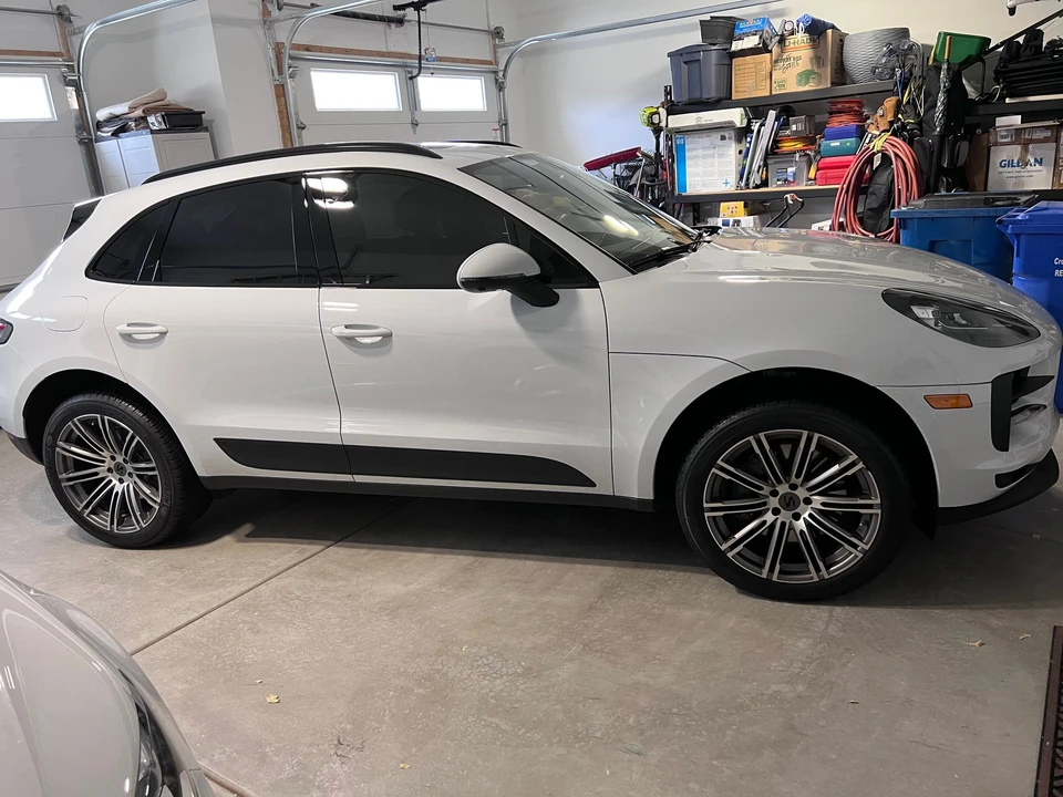 2021 Porsche Macan S - Image 16 of 18