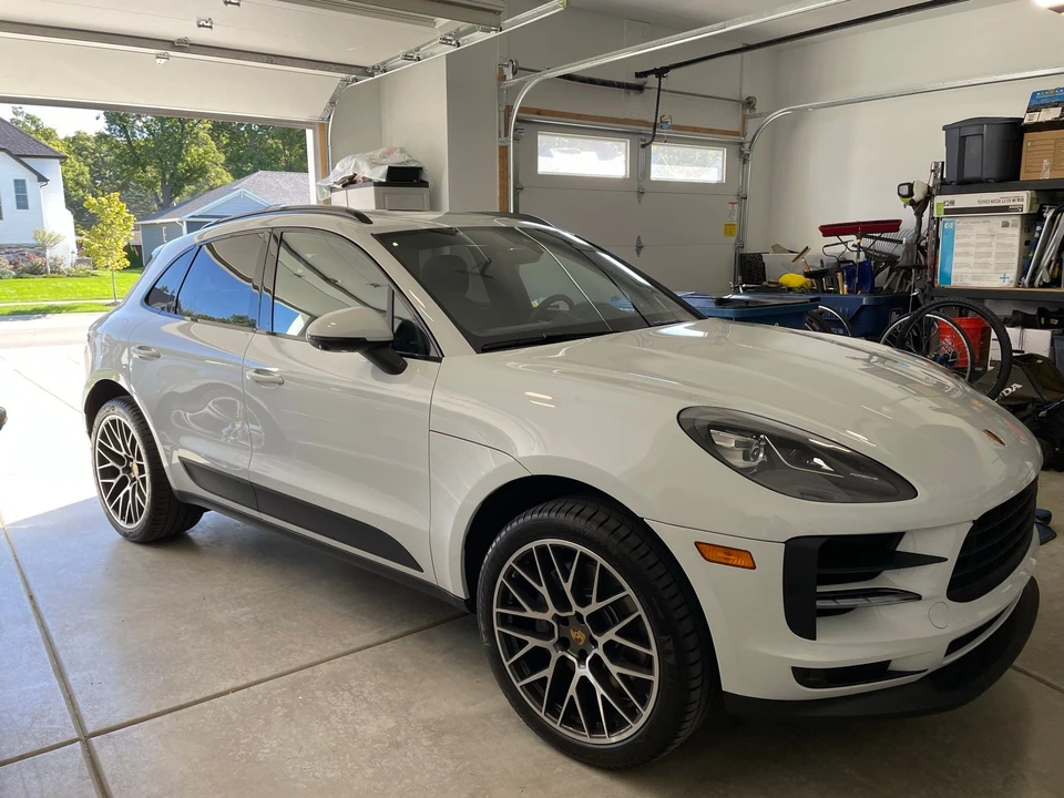 2021 Porsche Macan S - Image 10 of 18