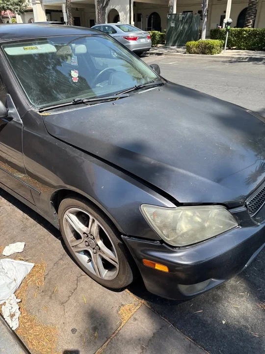 2004 Lexus IS 1st Gen - Image 3 of 10