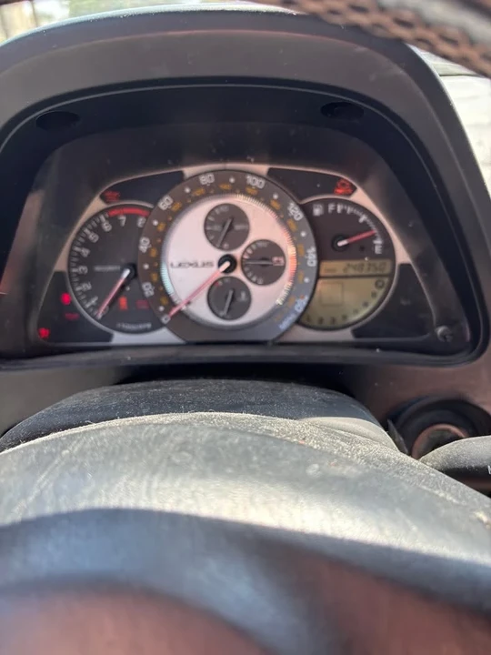 2004 Lexus IS 1st Gen - Image 7 of 10