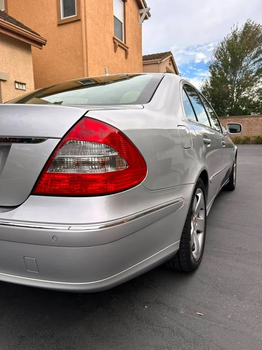 2007 Mercedes-Benz W211 E-Class - Image 9 of 22