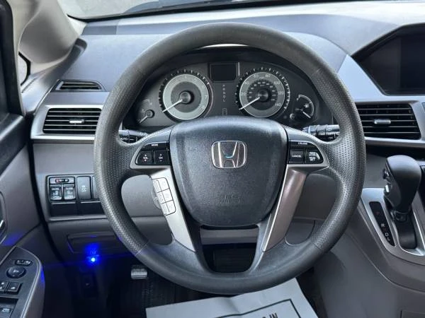2014 Honda Odyssey - Image 14 of 19