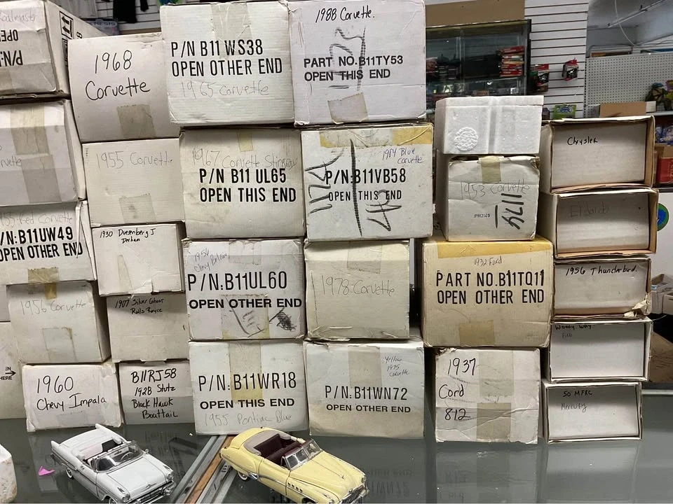 Parts & Memorabilia Scale Models - Image 4 of 5