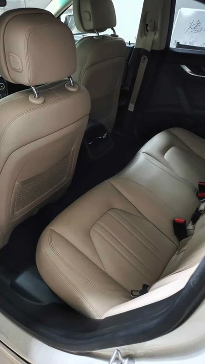 2015 Maserati Ghibli 3rd Gen - Image 2 of 6
