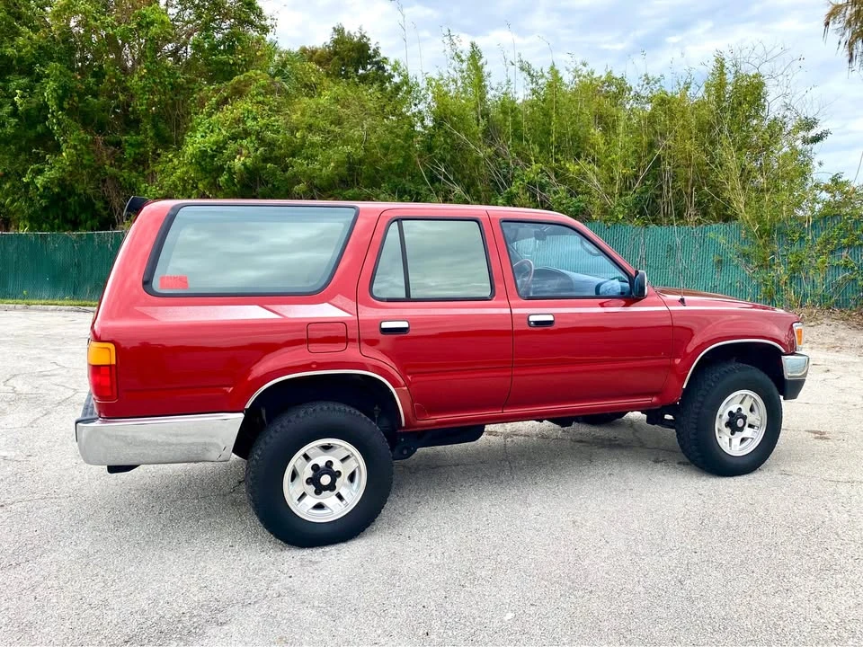 1993 Toyota 4Runner 2nd Gen - Image 2 of 10