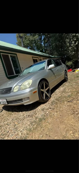 2002 Lexus GS 2nd Gen - Image 3 of 10