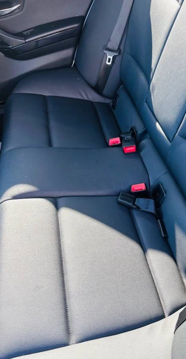 2011 BMW E90 3 Series Sedan - Image 6 of 6