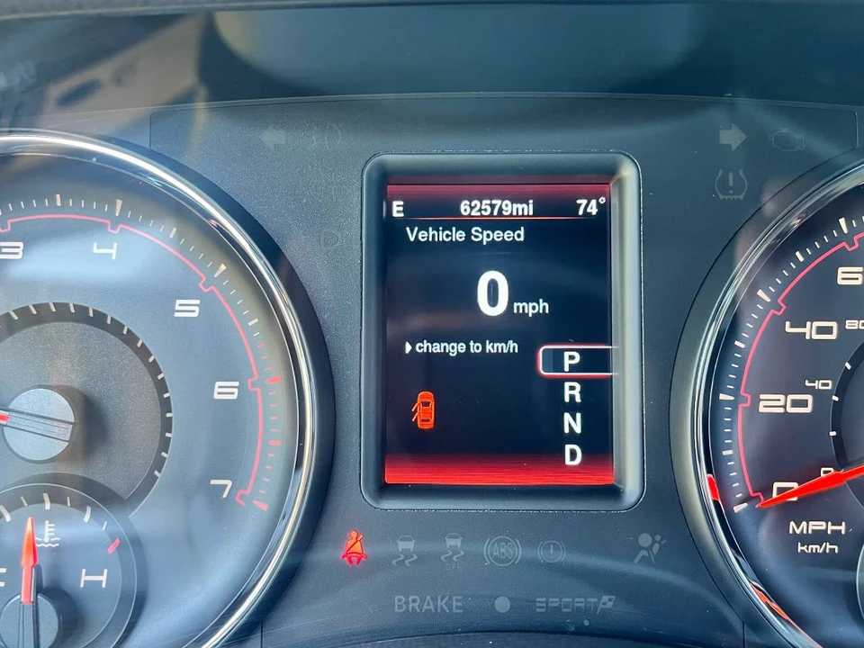2014 Dodge Charger 7th Gen - Image 7 of 10