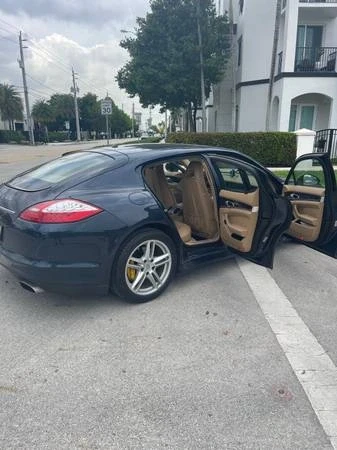 2013 Porsche 970 Panamera - Image 9 of 10
