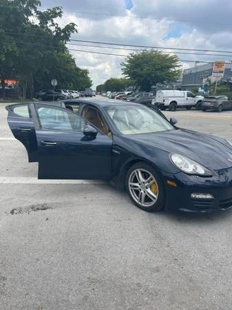2013 Porsche 970 Panamera - Image 8 of 10