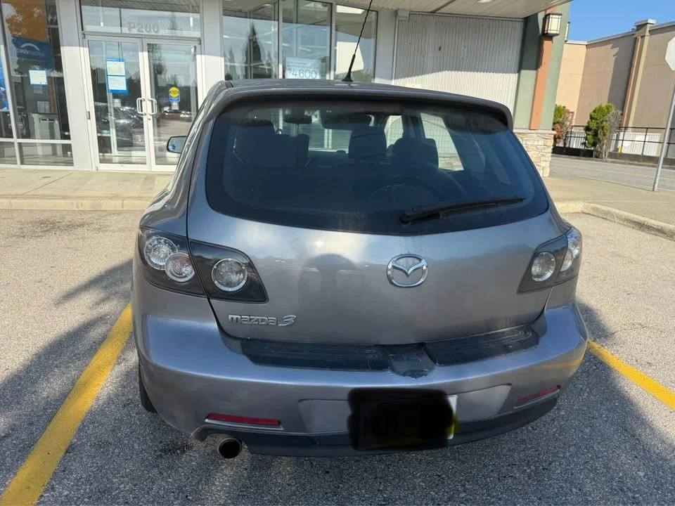 2006 Mazda Mazda 3 1st Gen - Image 3 of 9