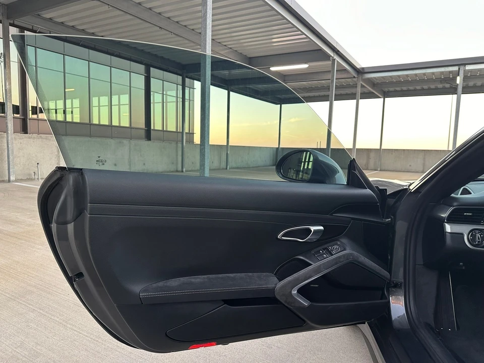 2018 Porsche 991 GT3 - Image 11 of 23