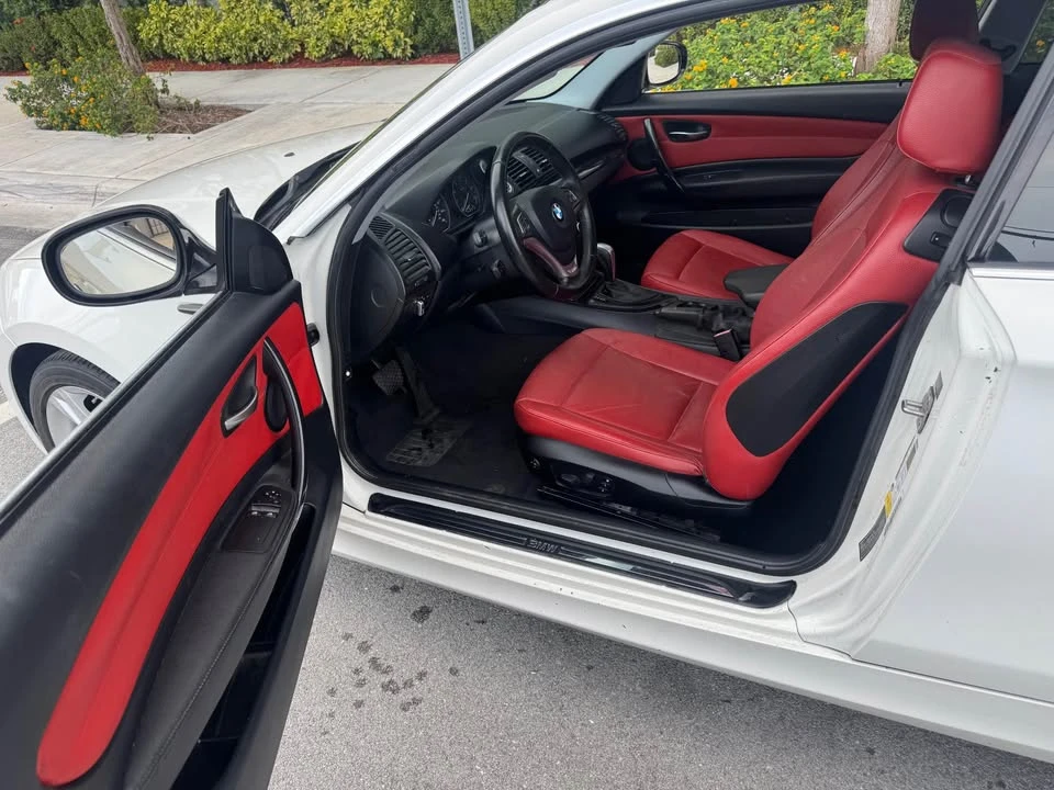 2012 BMW E81/E82/E88 1 Series - Image 4 of 8