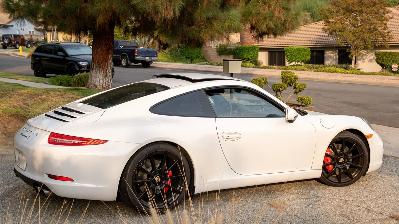 2012 Porsche 991 Carrera S - Image 2 of 8
