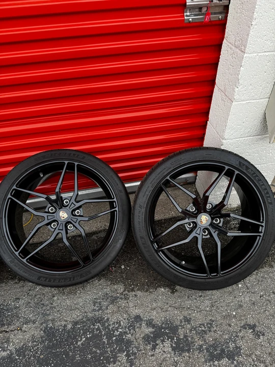 2023 Parts & Memorabilia Other Wheels - Image 3 of 18