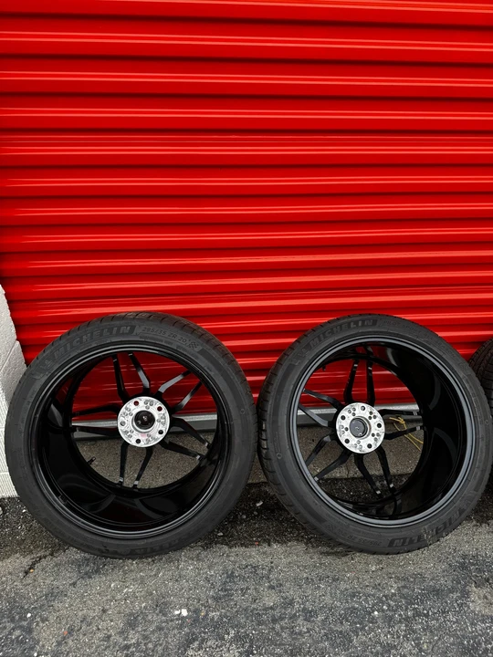 2023 Parts & Memorabilia Other Wheels - Image 10 of 18