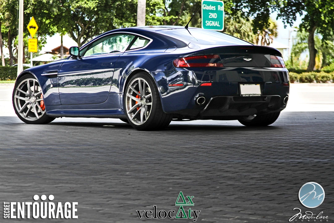 2007 Aston Martin Vantage - Image 11 of 21