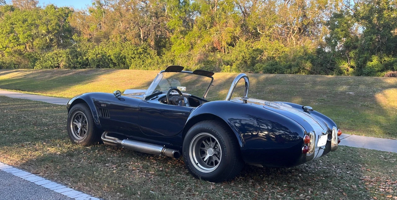 Shelby Cobra Replica - Image 6 of 31