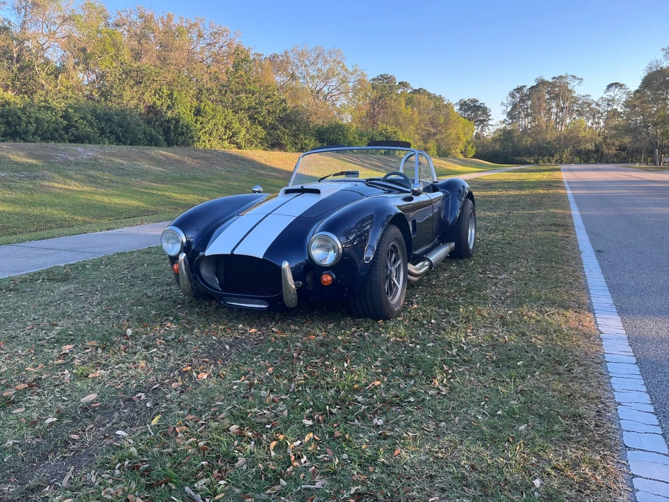 Shelby Cobra Replica - Image 2 of 31
