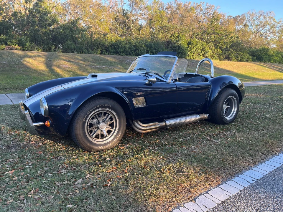 Shelby Cobra Replica - Image 5 of 31