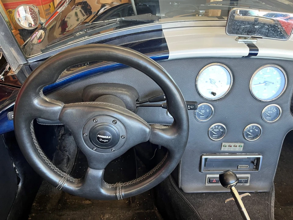 Shelby Cobra Replica - Image 23 of 31