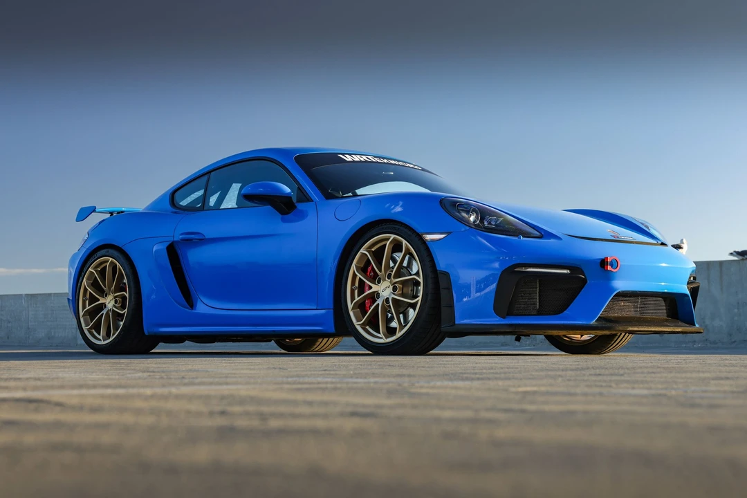 2022 Porsche 718 Cayman GT4 - Image 19 of 31