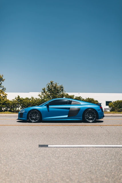 2017 Audi 4S R8 - Image 5 of 9