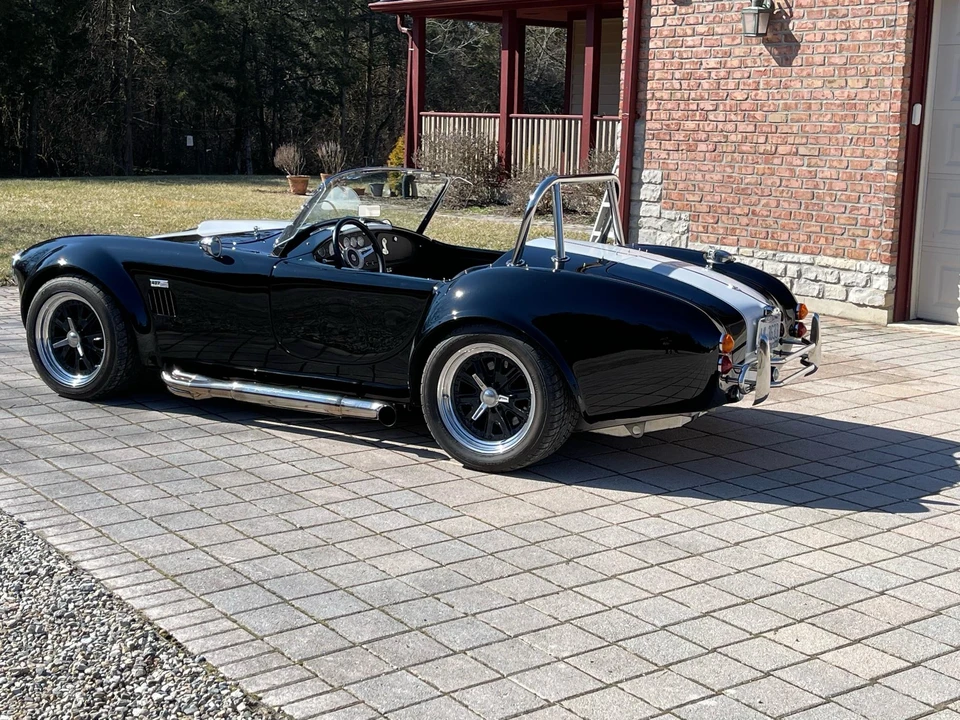 Shelby Cobra Replica - Image 20 of 31