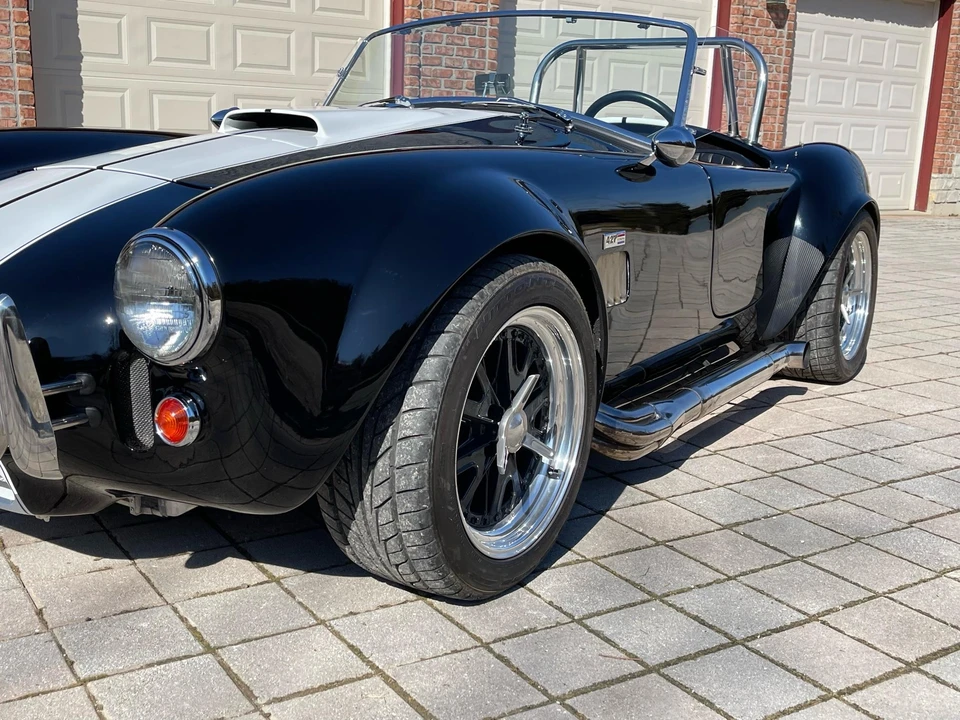 Shelby Cobra Replica - Image 28 of 31