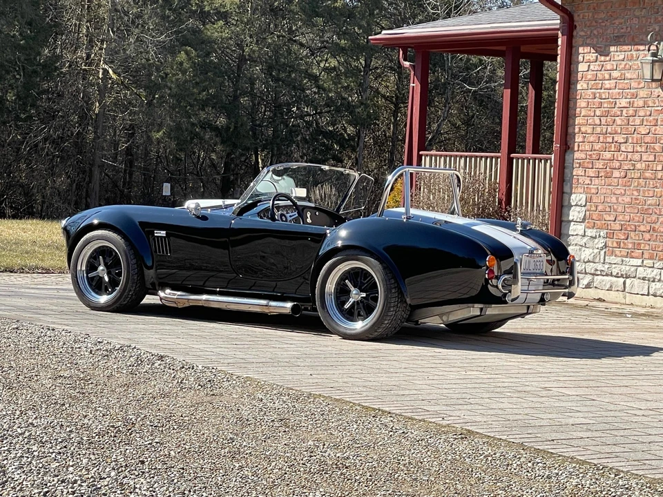 Shelby Cobra Replica - Image 19 of 31