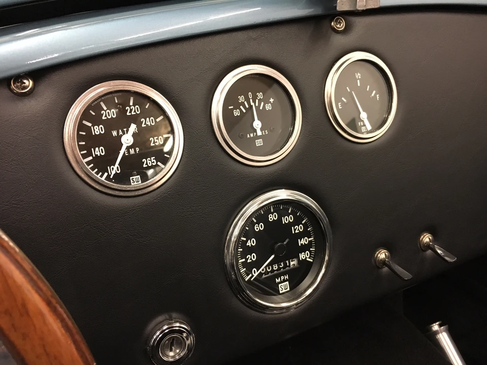 Shelby Cobra Replica - Image 28 of 31