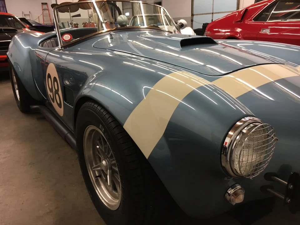 Shelby Cobra Replica - Image 12 of 31