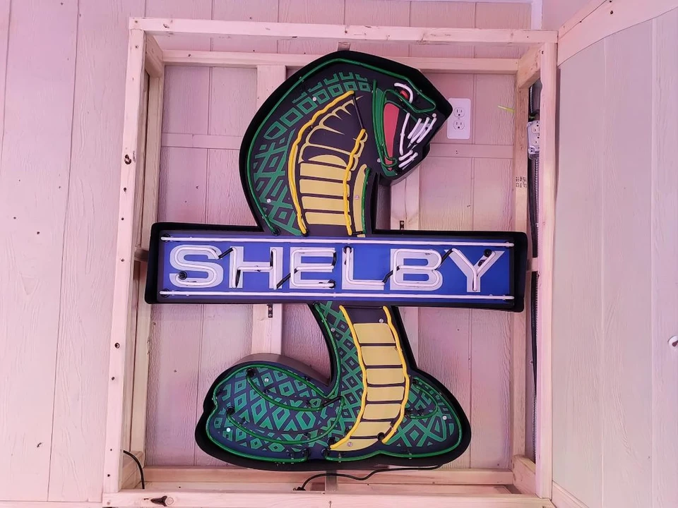 Shelby Cobra - Image 4 of 12