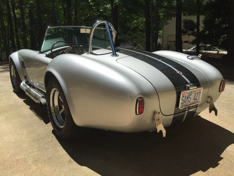 Shelby Cobra Replica - Image 14 of 31