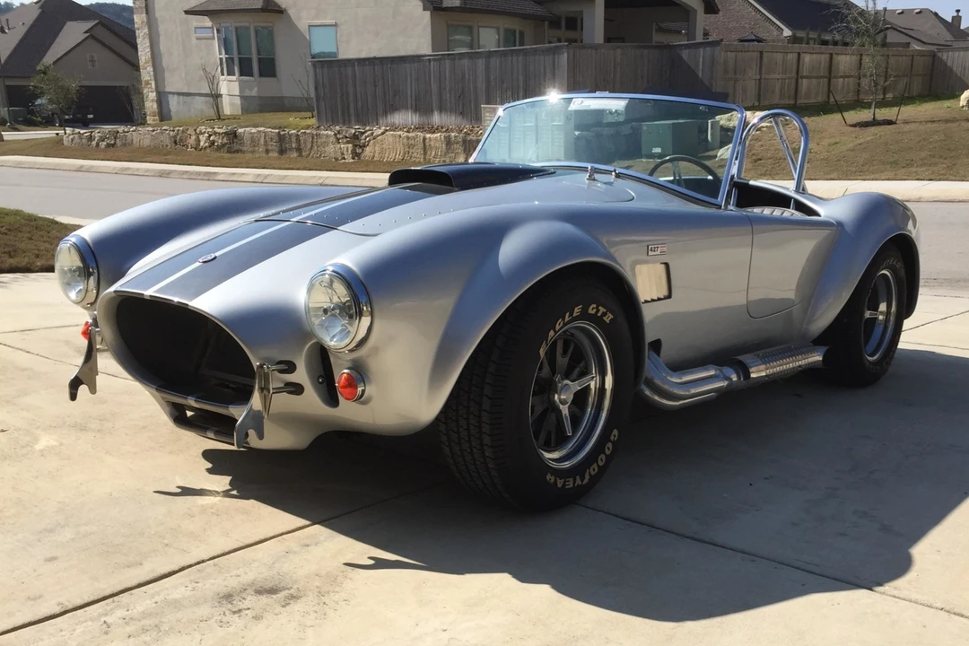 Shelby Cobra Replica - Image 3 of 31