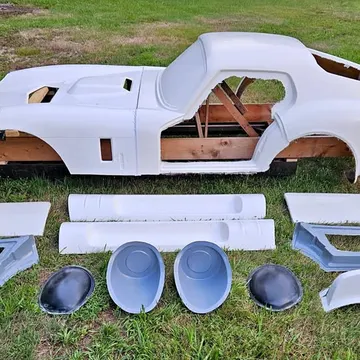 Shelby Daytona Coupe Body Kit