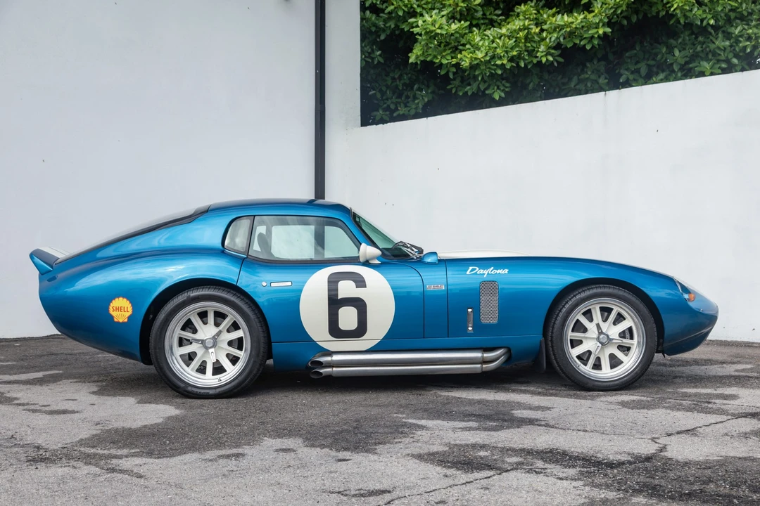 Shelby Daytona Replica - Image 8 of 31