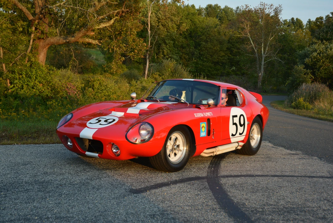 Shelby Daytona Replica - Image 16 of 31