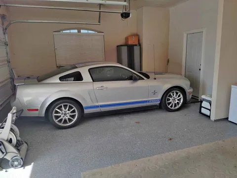 Shelby GT 500 KR