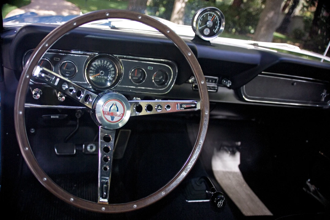 Shelby GT350 - Image 2 of 6